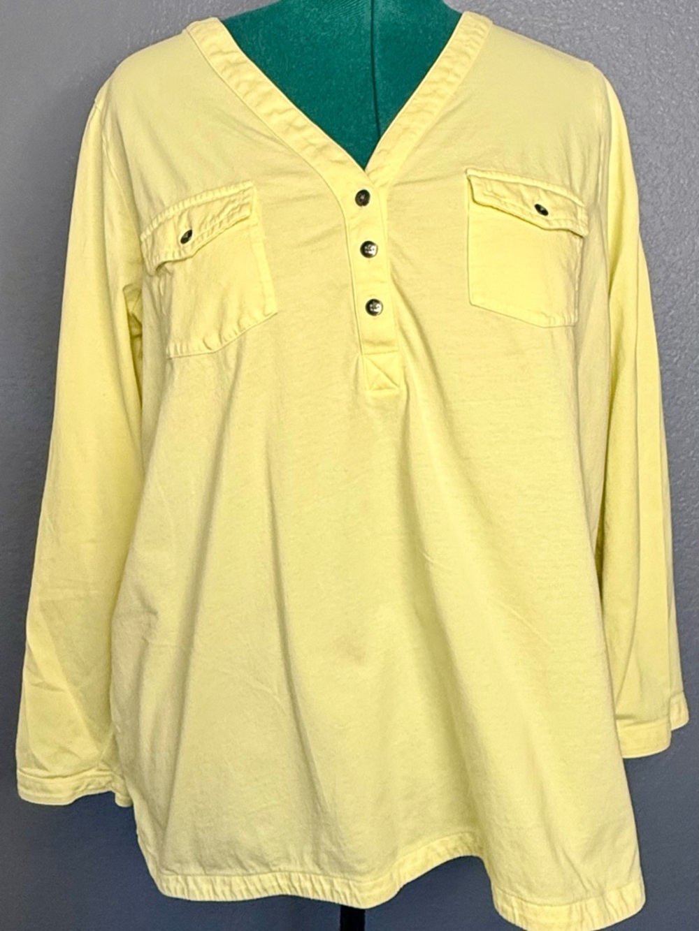J. Jill Henley Top XL Yellow‎ Long Sleeve V Neck Button Front